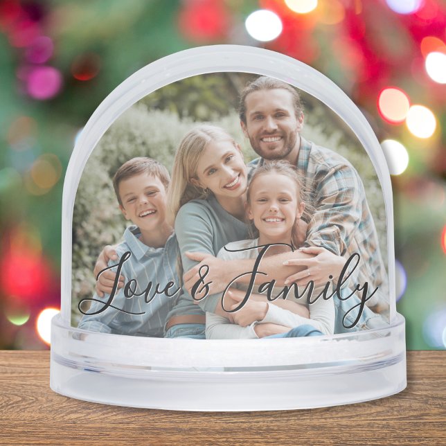 Love & Family Simple Modern Photo Template Custom (Subido por el creador)