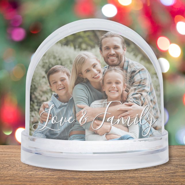 Love & Family Simple Modern Photo Template Custom (Subido por el creador)