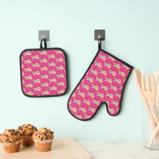 LOVE Oven Mitt & Pot Holder Set (Insitu (colgante))