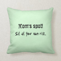 Lugar de encuentro de la madre titular de almohada