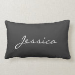 Lumbar Cojín decorativo personalizado<br><div class="desc">Ponga sus iniciales en nuestra almohada decorativa monogramada de boudoir. Claudia</div>