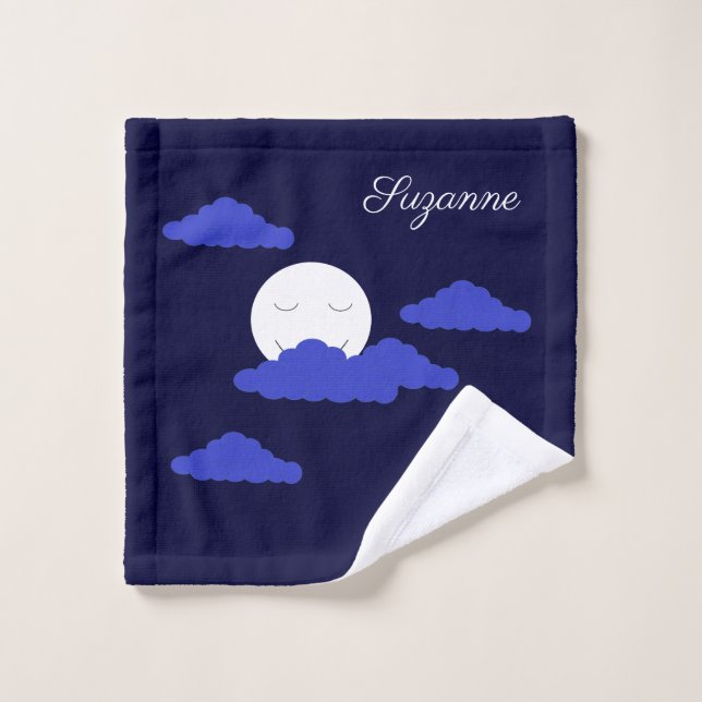 Luna llena sonriente con nubes oscuras (Toallita)