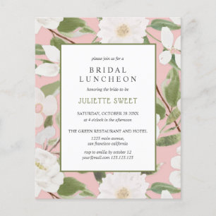 Luncheon de novia Flores blancas hojas rosadas