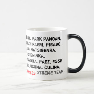 luz a la taza de la oscuridad