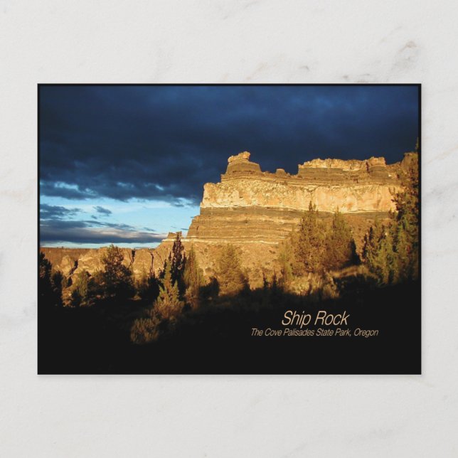 Luz de foco en la postal de la roca del barco (Anverso)