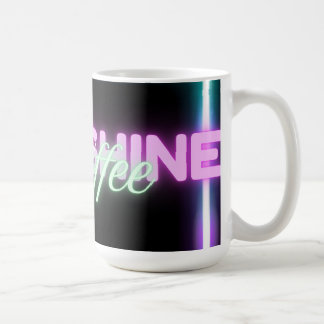 Luz de sol y taza de café