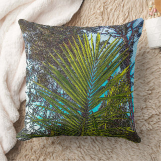 Luz solar en el Cojín decorativo Palm Fronds