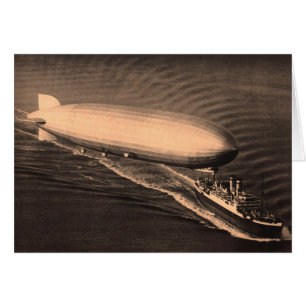 LZ-127 Graf Zeppelin sobre el transatlántico alemá