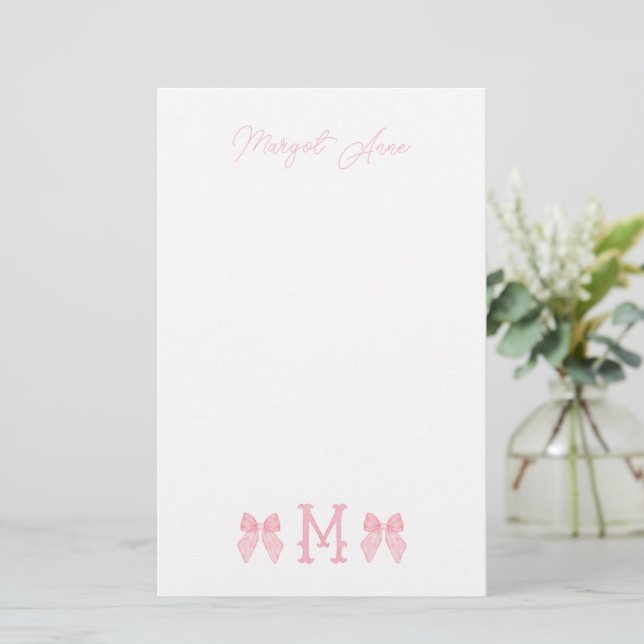 "M" Papelería Inicial (Anverso de pie)