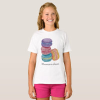 Macarons de arcoiris en camiseta color agua