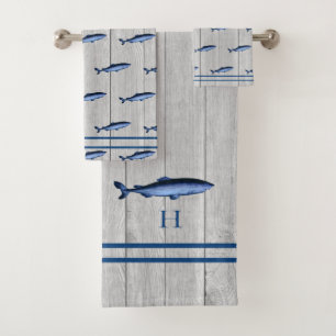 Madera gris azul de tiburón azul ruidosa y persona