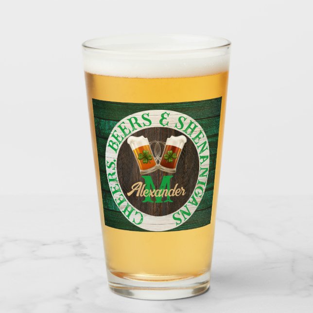 Madera Rústica Marrón Saluda Botella Beers Shenani (Anverso (lleno))