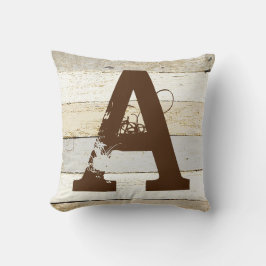 Madera rústica y almohada de lanzamiento de letras