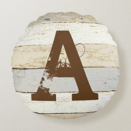 Madera rústica y almohada redonda