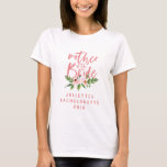 Madre de la camiseta color rosa de la floral de la<br><div class="desc">Floral color de agua rosa de Rubor Madre de la camiseta de regalo del boda de novia. El regalo perfecto para tu hermano hermano amigo, mamá papá, tío, hija de sobrina sobrina sobrina abuelo. En texto de guión de tendencia y gráficos de acuarela modernos. La mejor soltera/ducha de novia, o...</div>