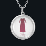 Madre personalizada del collar del Boda de novia<br><div class="desc">El collar presenta un original ilustracion de marca de un vestido de madre de novia de bonito Borgoña. Simplemente personaliza un regalo único para una fiesta nupcial! El diseñador está disponible para crear y cargar diseños personalizados para que coincidan con los colores y temas de su boda; haga clic en...</div>