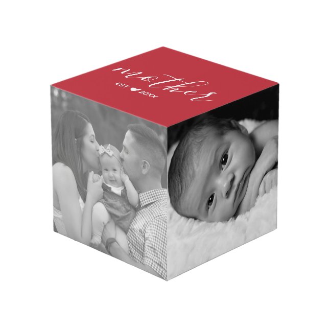 Madre Roja Este. Cubo fotográfico de la familia Ye (Angulo Anverso)