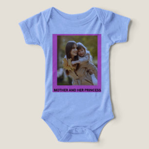 MADRE Y SU PRINCESA