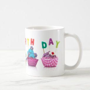 Magdalenas del feliz cumpleaños - taza de café