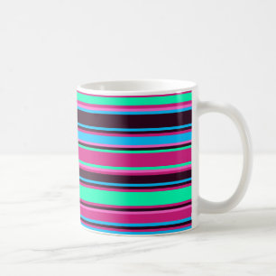 Magenta, Aqua y tazas azules
