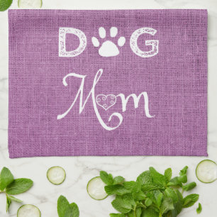 Magenta Burlap Dog Mom Kitchen Toalla