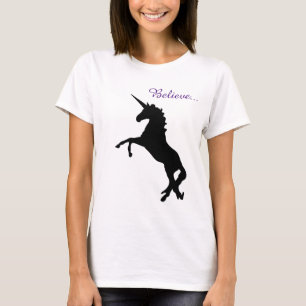 Magia de Unicornio Creer Camiseta Negra para Mujer