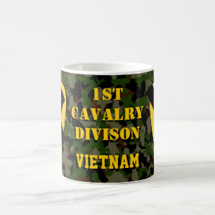 Mágica 1r Taza de café verde de Camo Vietnam de la