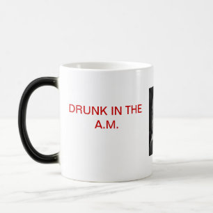 Mágica La taza de café nunca da para arriba