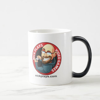 Mágica Nick juega la taza de los videojuegos