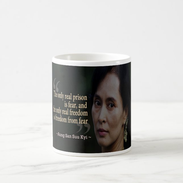 Mágica Taza de Aung San Suu Kyi (Centro)