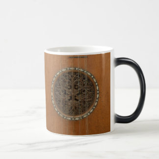 Mágica Taza de café Morphing de la guitarra de