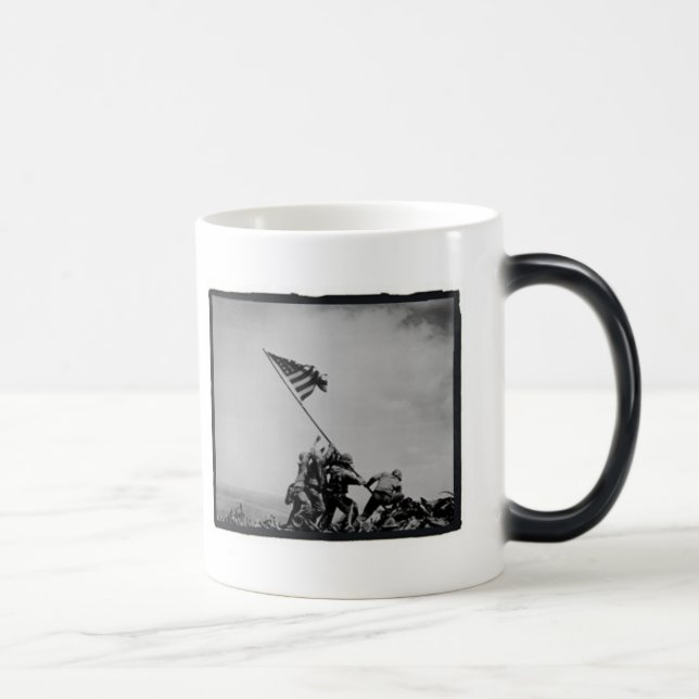 Mágica Taza del infante de marina de Iwo Jima (Derecha)