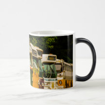 Taza Morphing 11 oz Cementerio de Autobuses Blanco