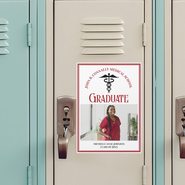 Magnate de foto de graduación de la Escuela de Med (Subido por el creador)