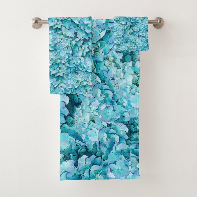 Magníficas flores de hortensia turquesa (In situ)