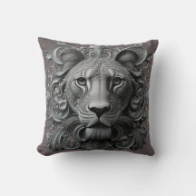 Majestic Mane: Cojín decorativo de León