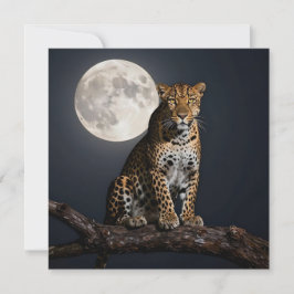 Majestuoso Leopardo y Luna Llena en Blanco