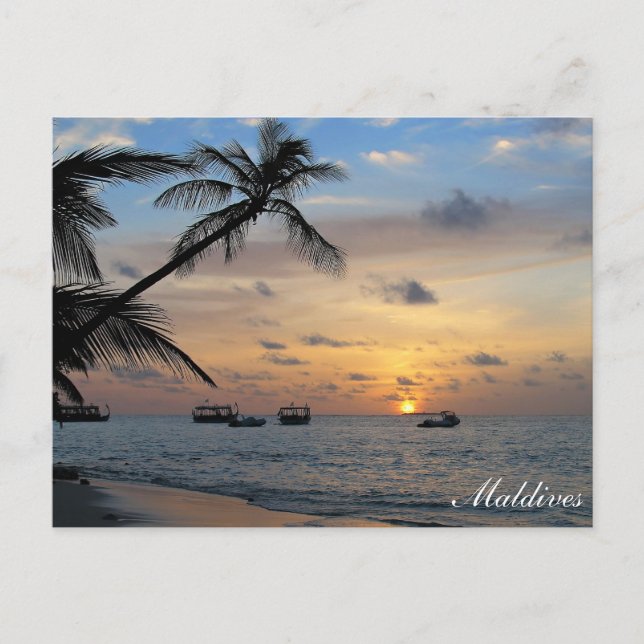 Maldivas - Isla Kandoludu al atardecer postal (Anverso)