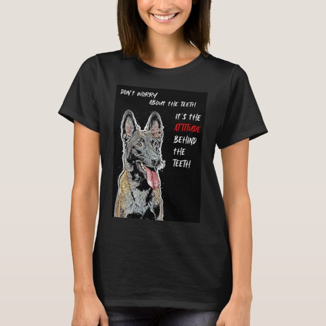 Malinois de Bélgica y la camiseta de la actitud (Anverso)