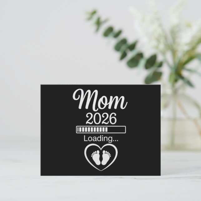 Mamá 2026 Cargando Anuncio de Embarazo del Papá Be (Anverso de pie)