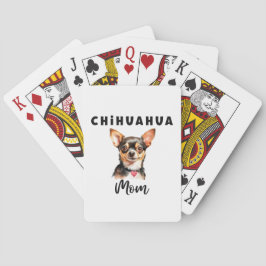 Mamá Chihuahua jugando cartas