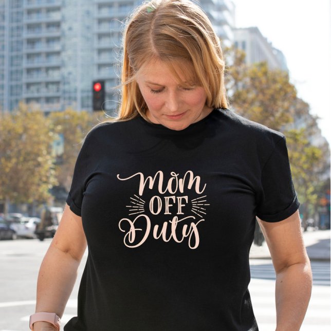 Mamá de la camiseta de Duty Ladies (Subido por el creador)