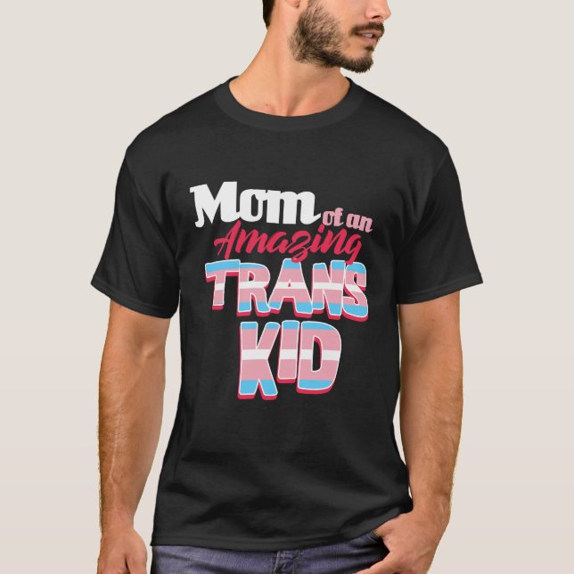 Mamá de un orgullo asombroso de la camiseta LGBTQ (Anverso)