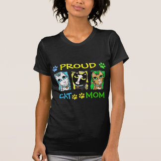 Mamá del tríptico de los gatos en la camiseta