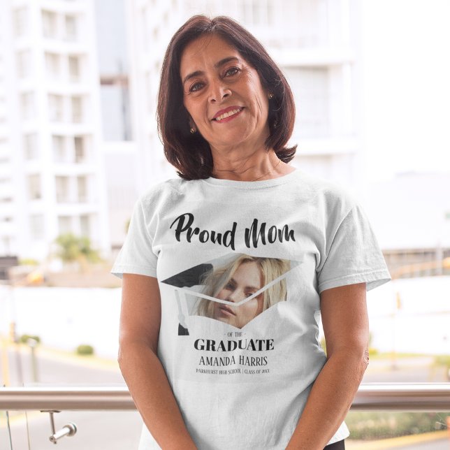 Mamá Moderna Orgullosa Del Graduado | Camiseta De  (Subido por el creador)