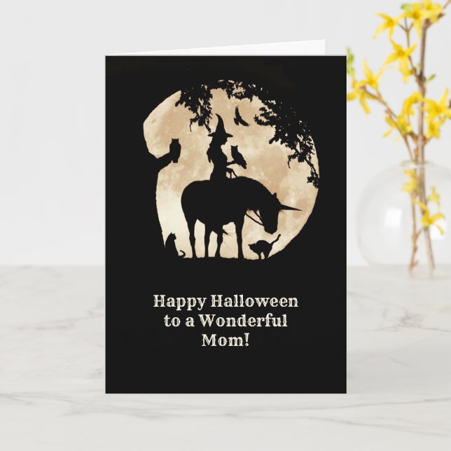 Mamá tarjeta de Halloween con unicornio de bruja (flor amarilla)