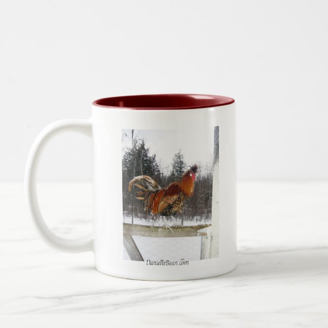 Mañana que ofrece la taza de Rex (Izquierda)