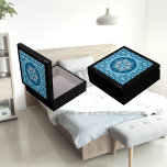 Mandala 2 Caja de Keepsake de joyas de madera<br><div class="desc">Mandala azul,  bonito creada digitalmente. Un diseño perfecto de Mandala para adultos y niños con muchos productos de moda.</div>