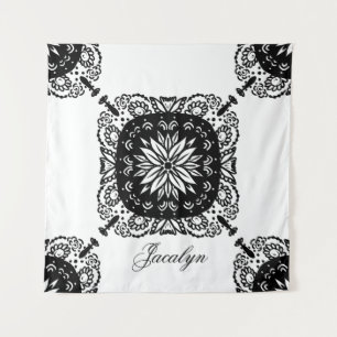 Mandala Tapiz de nombre floral blanco negro