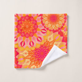 Mandalas superpuestos naranja rosa amarillo